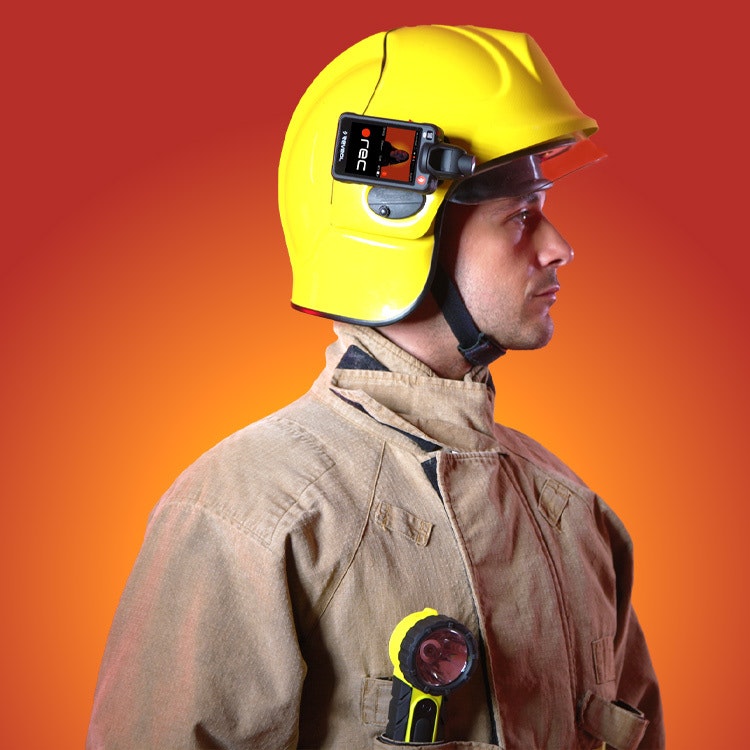 Fir firemanhelmet body dr centre 2025020