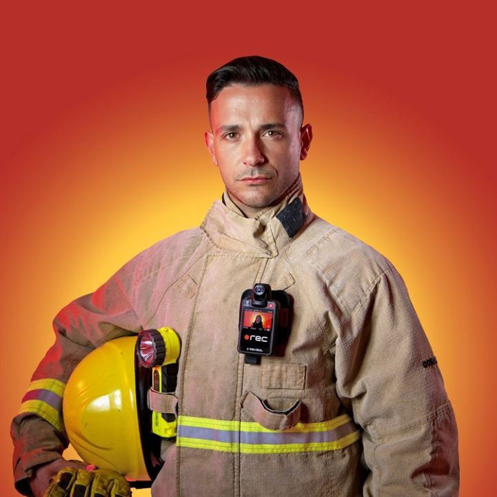 Fir firemanhelmet hero dr D Series mobile 20250807