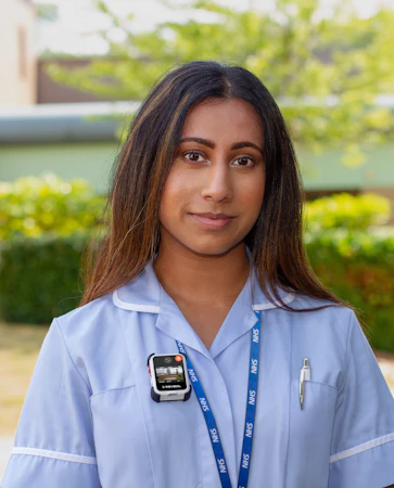 R1 - The ultimate small format body camera - Reveal