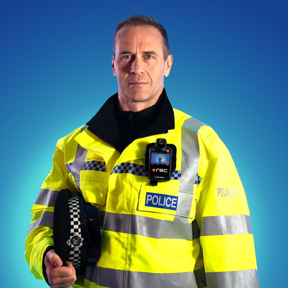 Pol mikelhivis body db centre 20250321